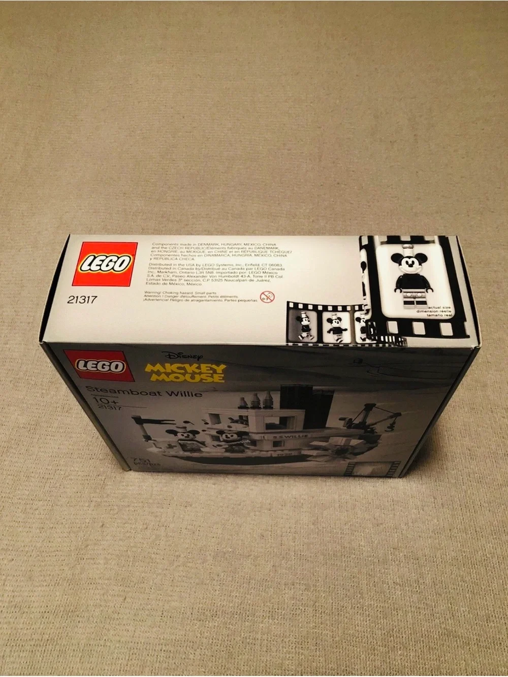 LEGO Mickey Mouse Steamboat Willie Set - Black, White